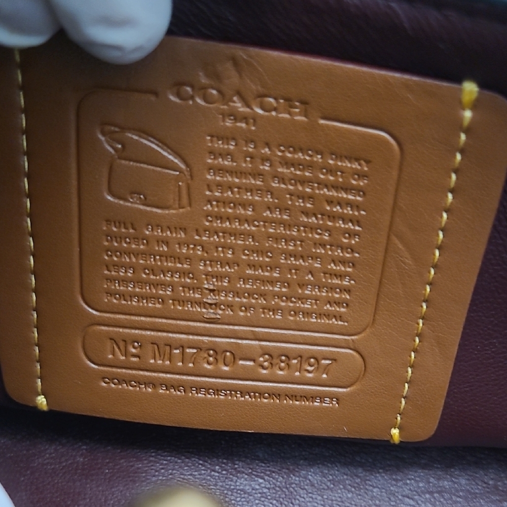 Coach 1941 Dinky Tea Rose - Picture 10 of 16